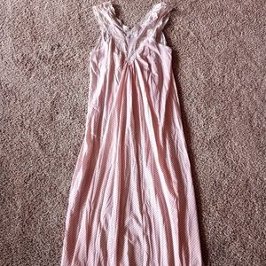 J. Berkleigh Vintage Lingerie Nightgown Pink Nylon M